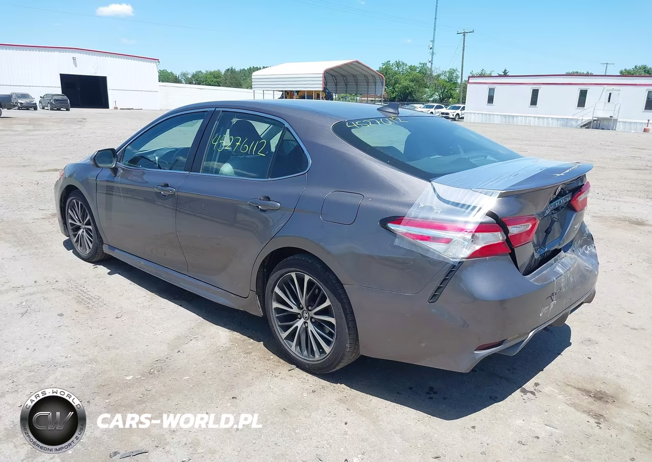 2020 Toyota Camry Se VIN:4T1G11AKXLU354893 - 3