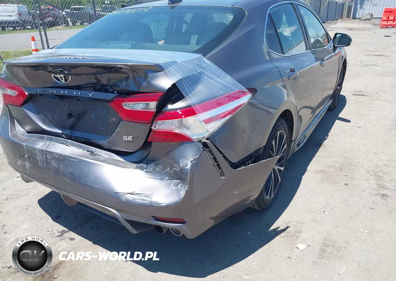 2020 Toyota Camry Se VIN:4T1G11AKXLU354893 - 6