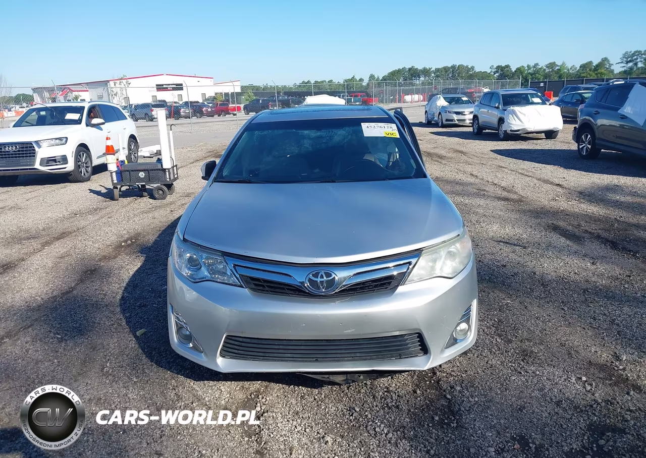 2013 Toyota Camry Xle VIN:4T4BF1FK7DR325038 - 13