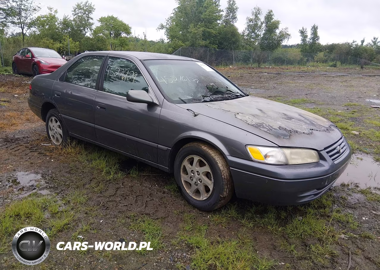 1998 Toyota Camry Le V6