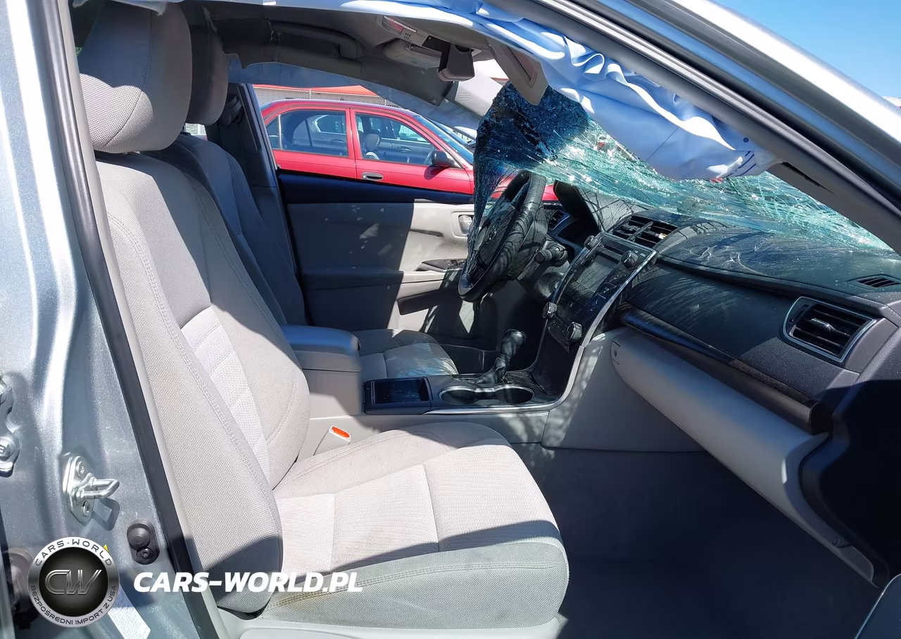 2015 Toyota Camry Le VIN:4T4BF1FK3FR473903 - 13