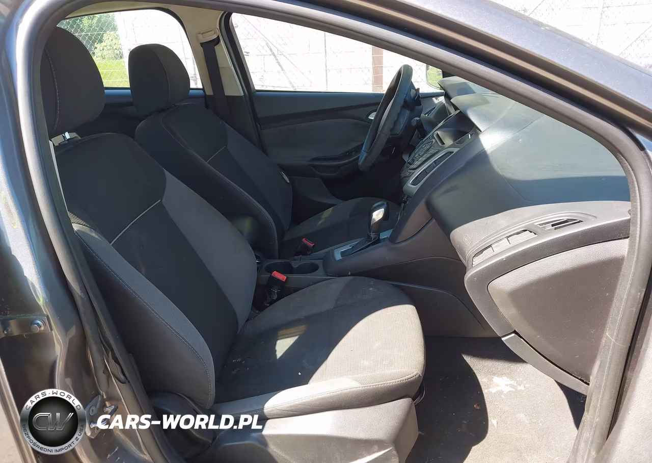 2013 Ford Focus Se VIN:1FADP3F23DL242332 - 5
