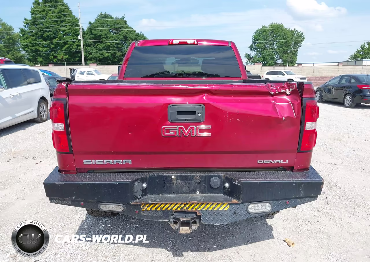 2018 GMC Sierra 2500Hd Denali VIN:1GT12UEY3JF164748 - 16
