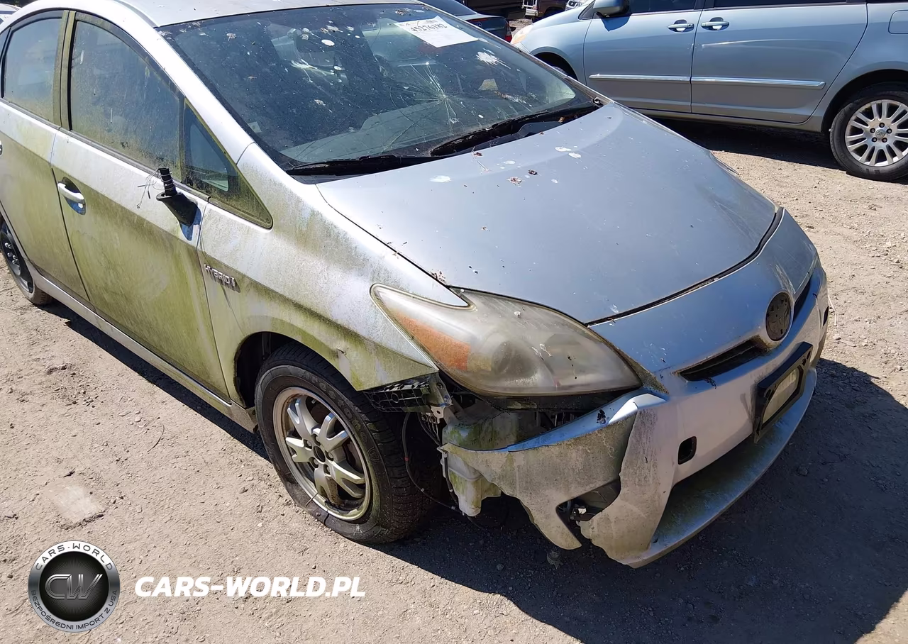 2011 Toyota Prius Two VIN:JTDKN3DU3B5341973 - 18
