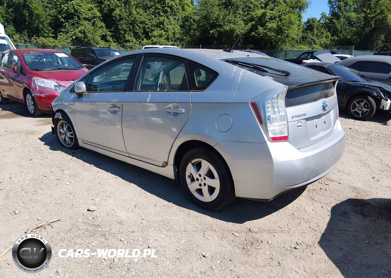 2011 Toyota Prius Two VIN:JTDKN3DU3B5341973 - 3