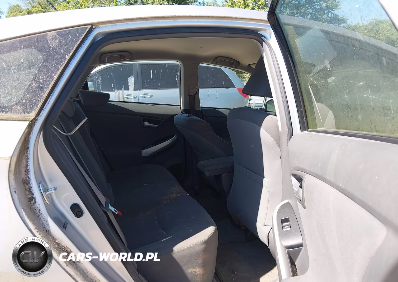 2011 Toyota Prius Two VIN:JTDKN3DU3B5341973 - 8
