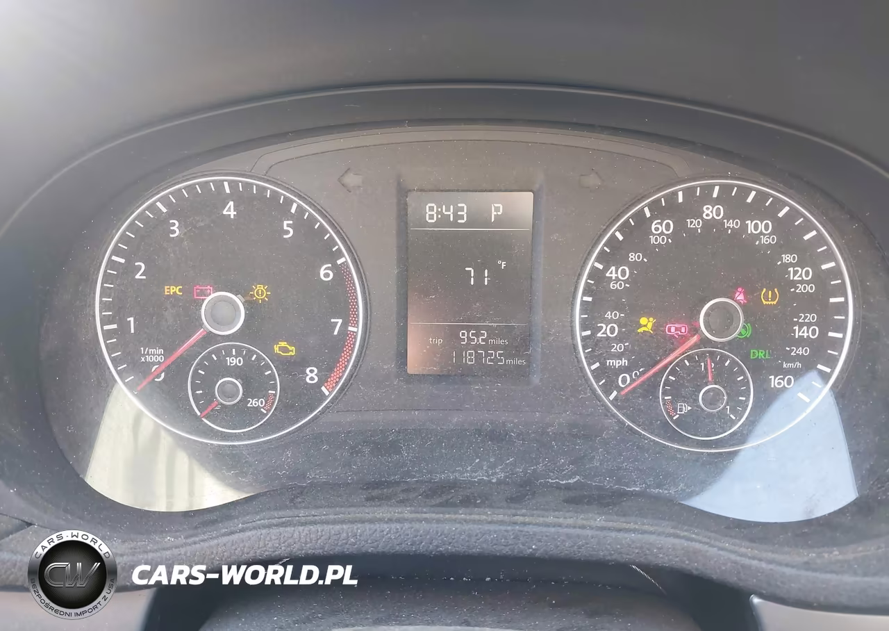 2014 Volkswagen Passat 1.8T S VIN:1VWAS7A32EC052703 - 7