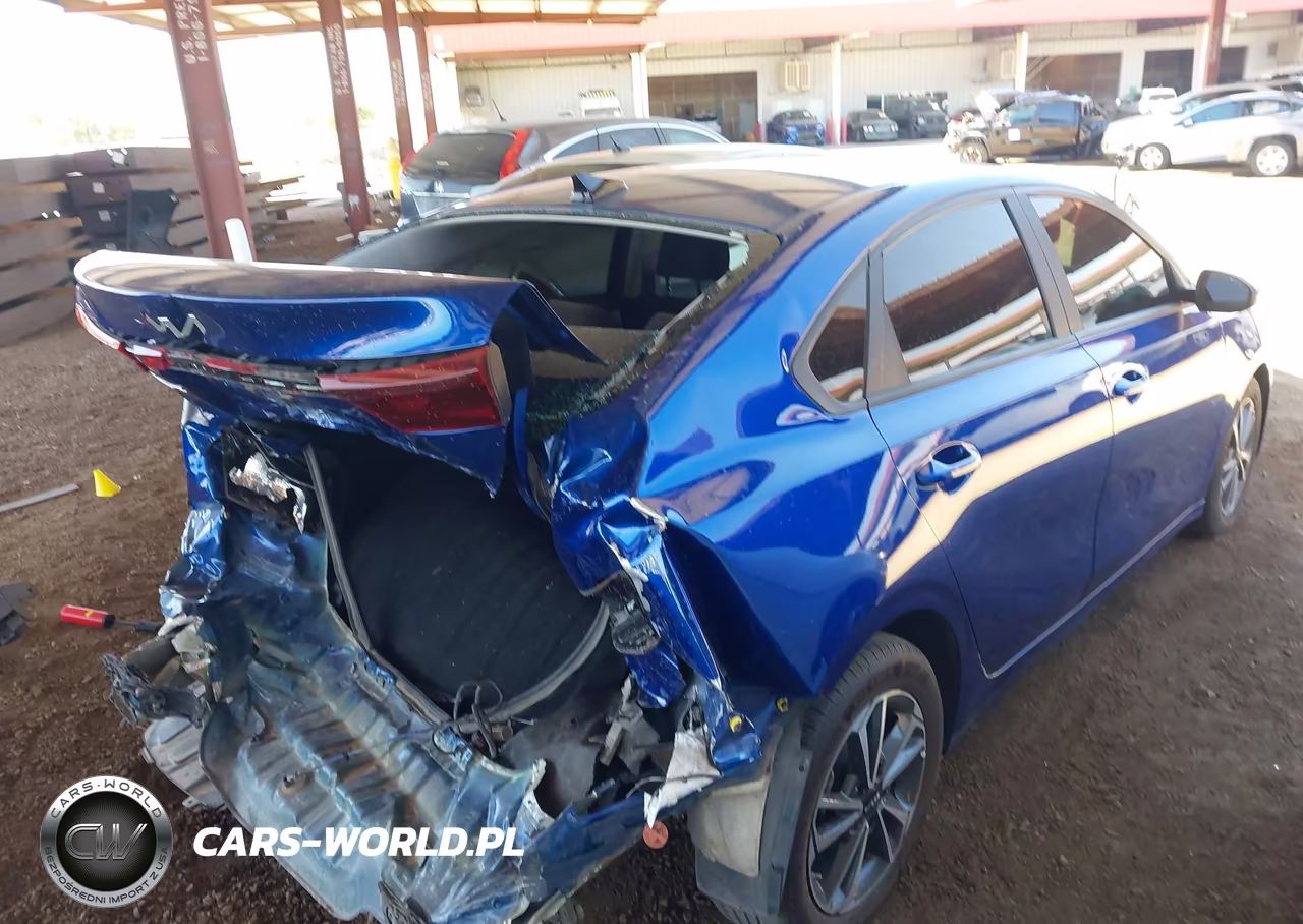 2024 Kia Forte Lxs VIN:3KPF24AD9RE743080 - 4