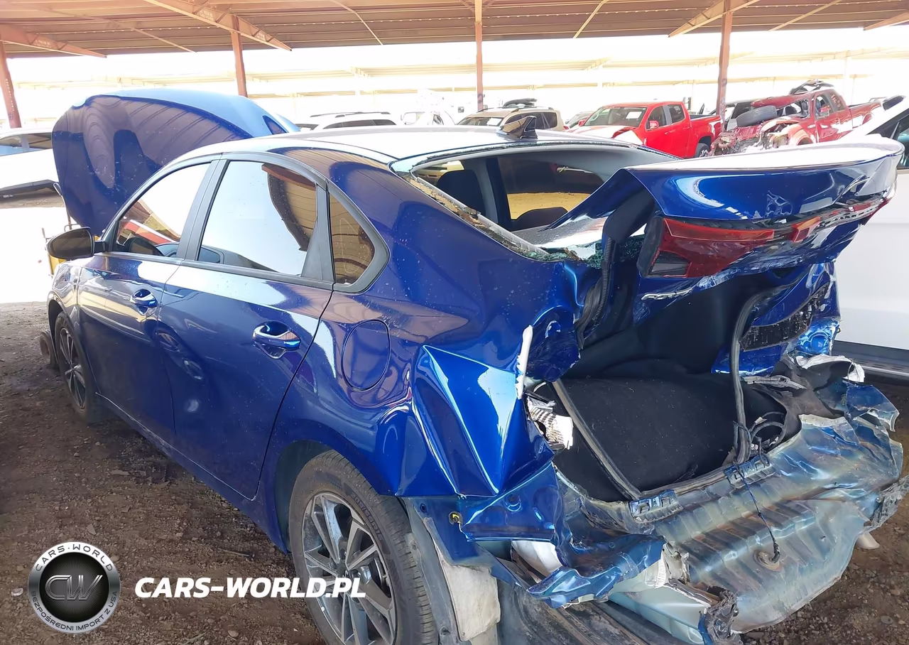 2024 Kia Forte Lxs VIN:3KPF24AD9RE743080 - 6