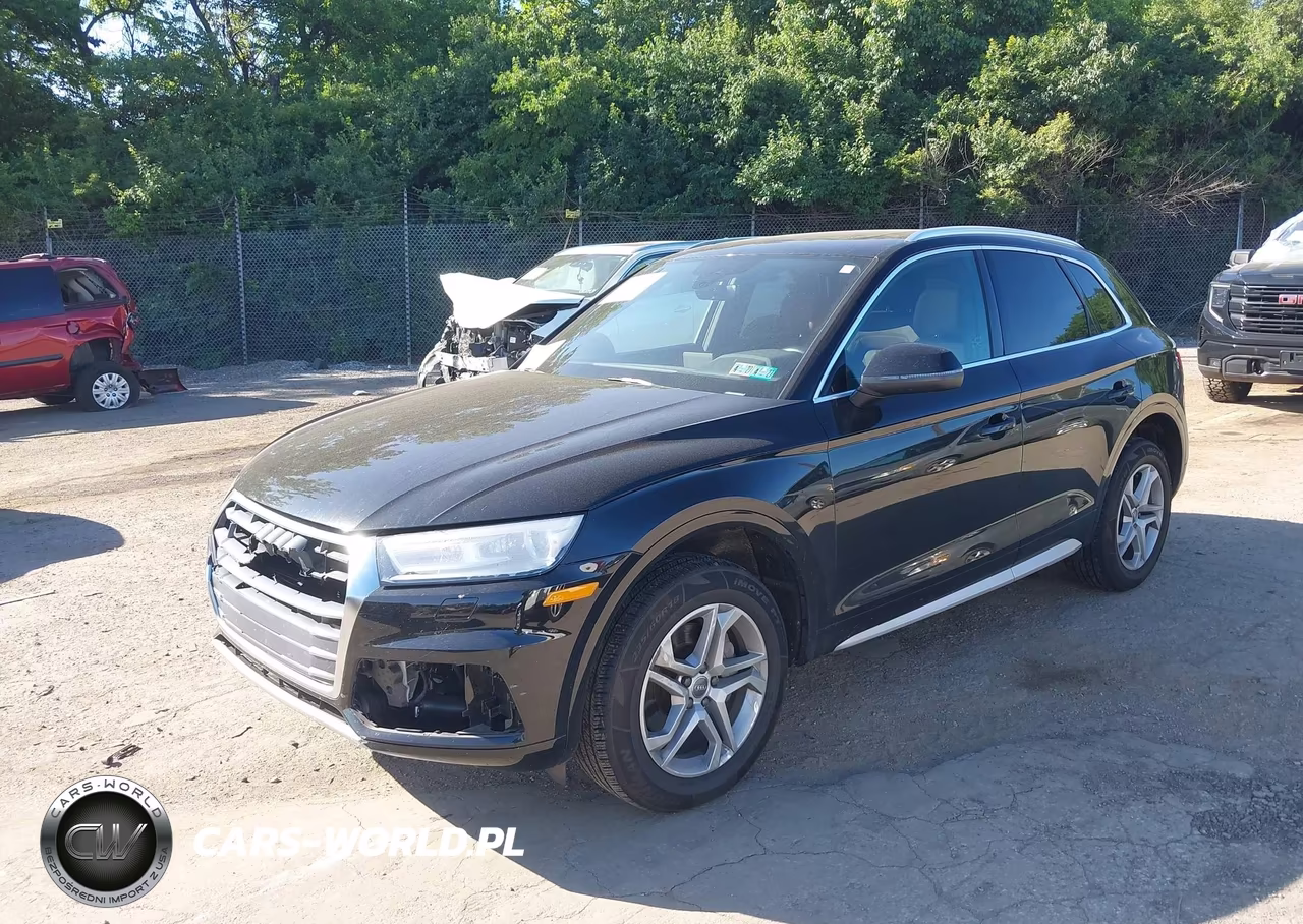 2019 Audi Q5 45 Premium VIN:WA1ANAFY2K2042048 - 2