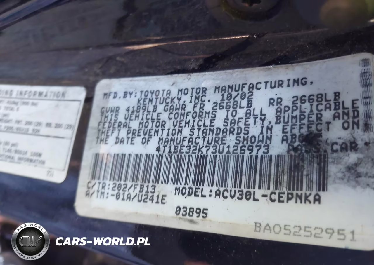 2003 Toyota Camry Le VIN:4T1BE32K73U126973 - 9