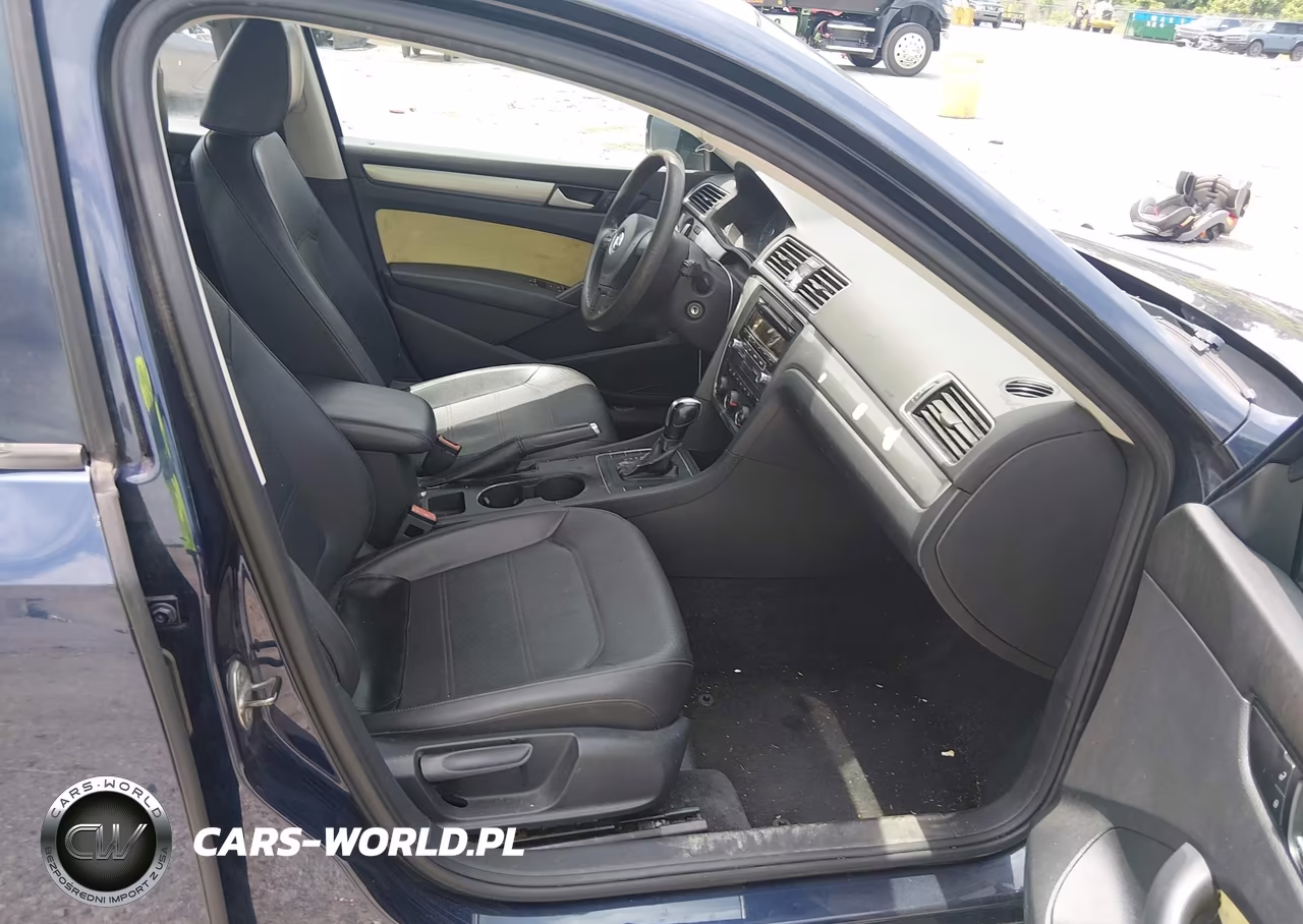 2013 Volkswagen Passat 2.5L S-2.5L Wolfsburg Edition VIN:1VWAH7A36DC151439 - 5