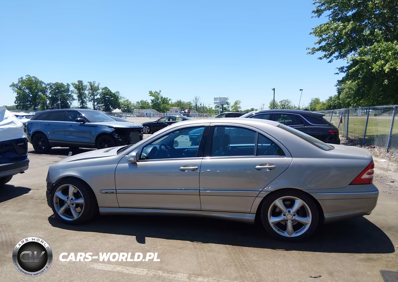 2005 Mercedes-Benz C 230 Kompressor Sport VIN:WDBRF40J25A685169 - 14