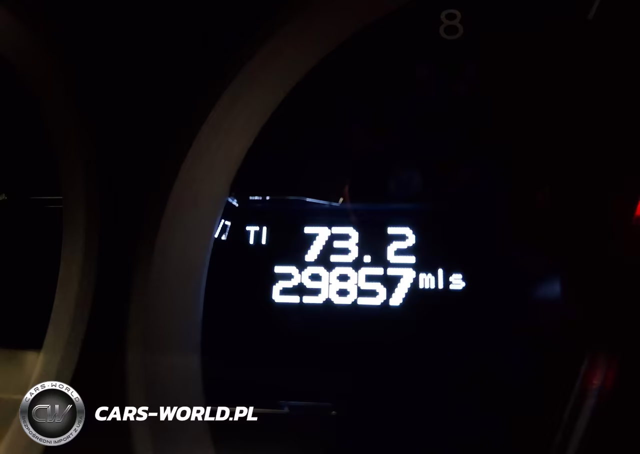 2016 Aston Martin Rapide S VIN:SCFHMDBS5GGF05390 - 15