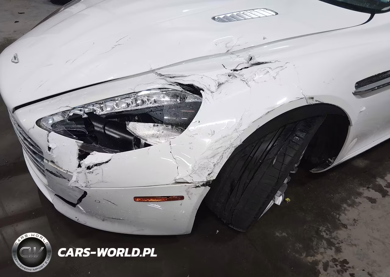 2016 Aston Martin Rapide S VIN:SCFHMDBS5GGF05390 - 18