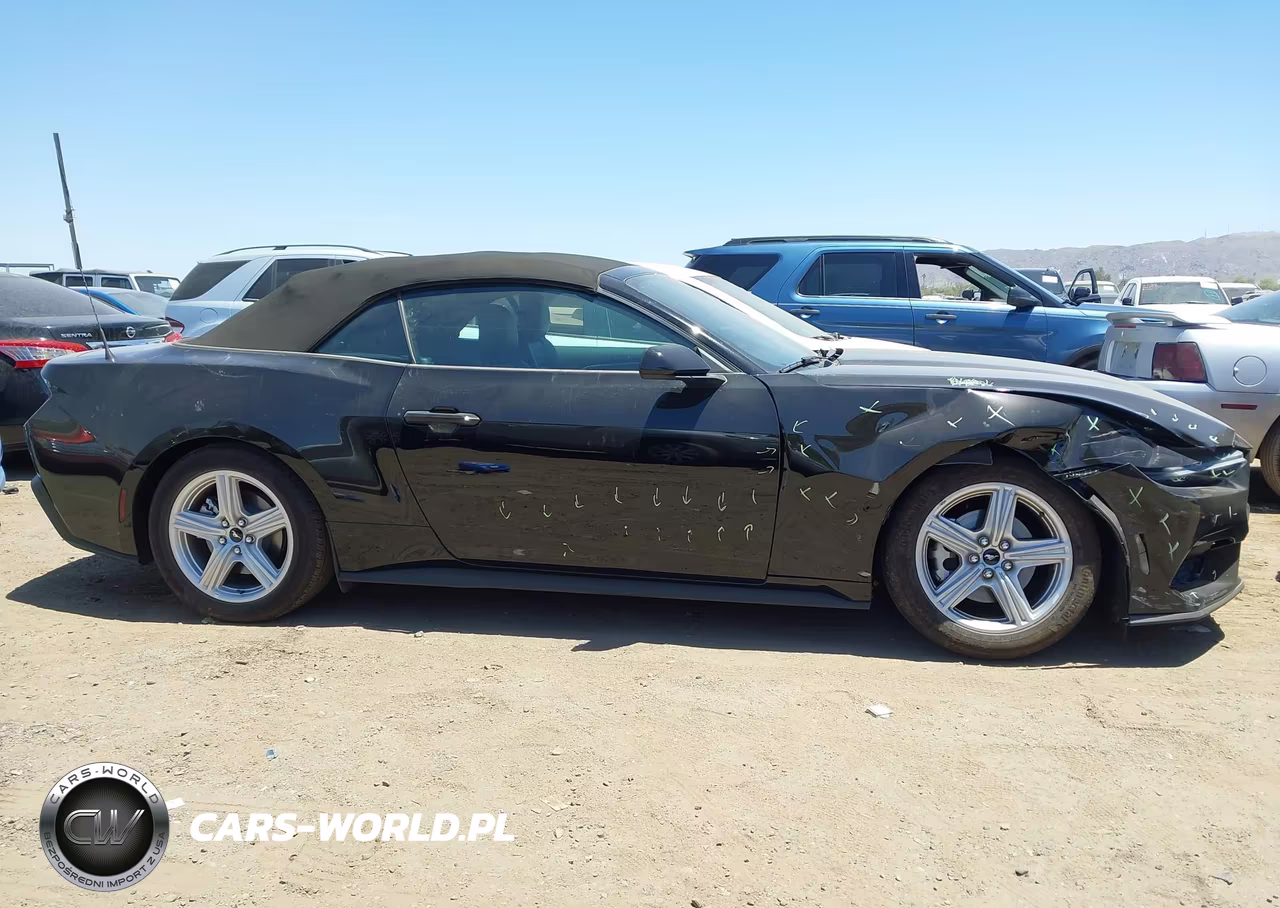 2026 Ford Mustang Ecoboost Premium VIN:1FAGP8UH7T5118116 - 13