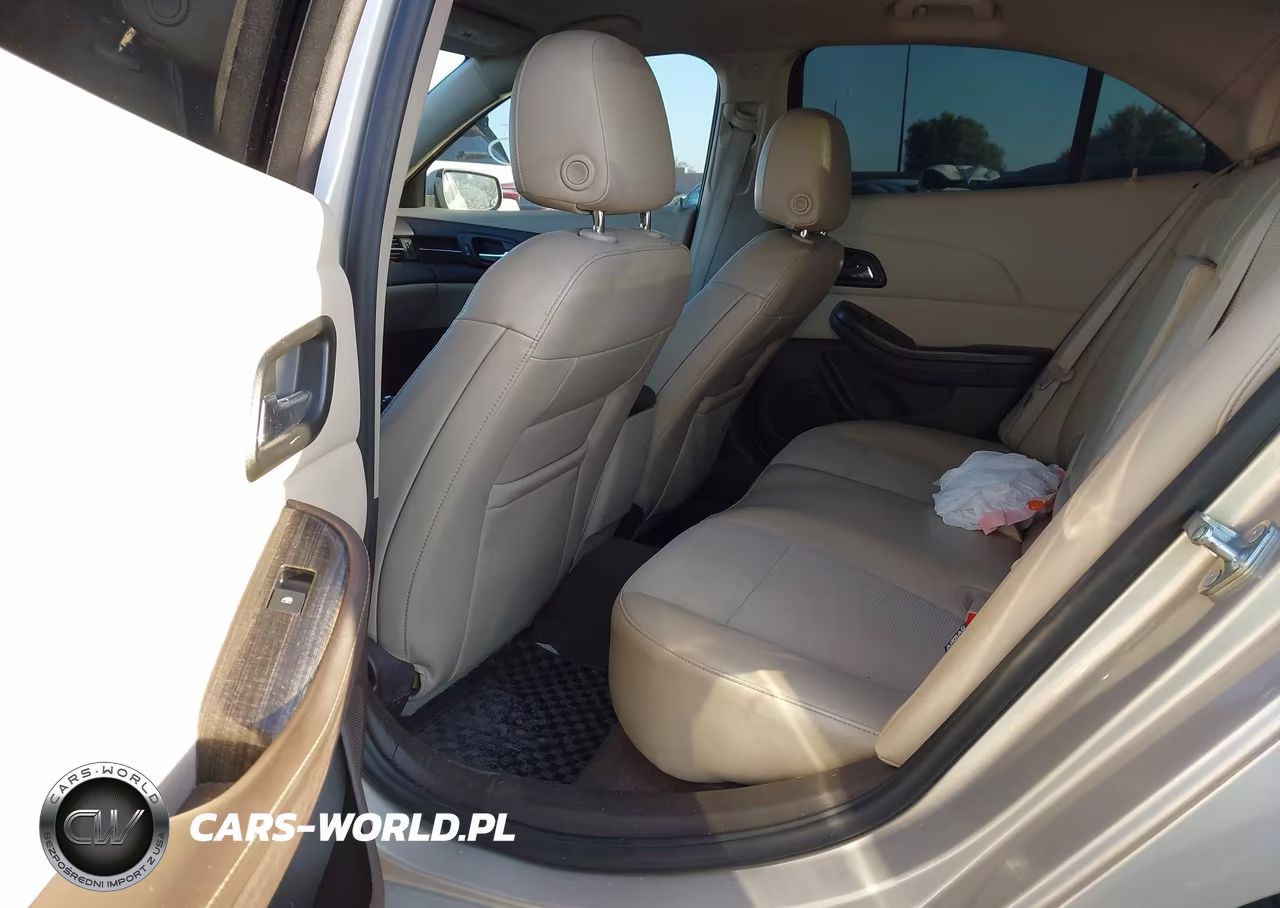 2015 Chevrolet Malibu 2Lt VIN:1G11D5SL0FF153697 - 8