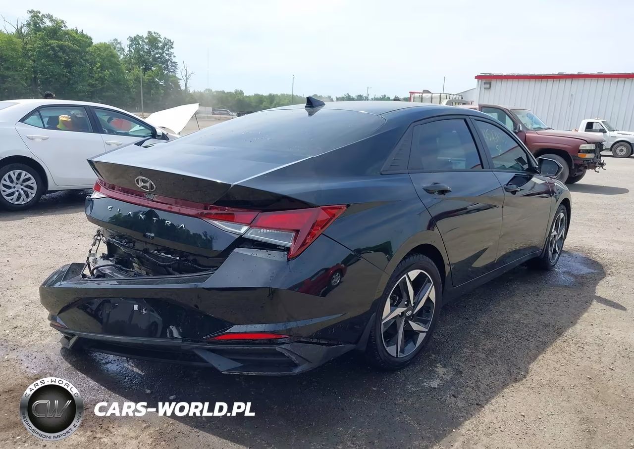 2023 Hyundai Elantra Sel VIN:KMHLS4AG9PU460069 - 4
