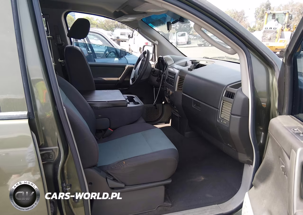 2004 Nissan Titan Xe VIN:1N6AA07A44N590810 - 5