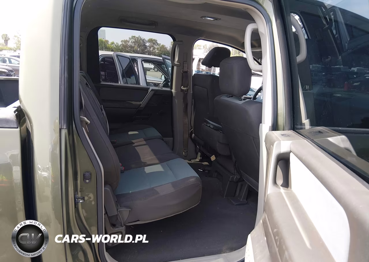 2004 Nissan Titan Xe VIN:1N6AA07A44N590810 - 8