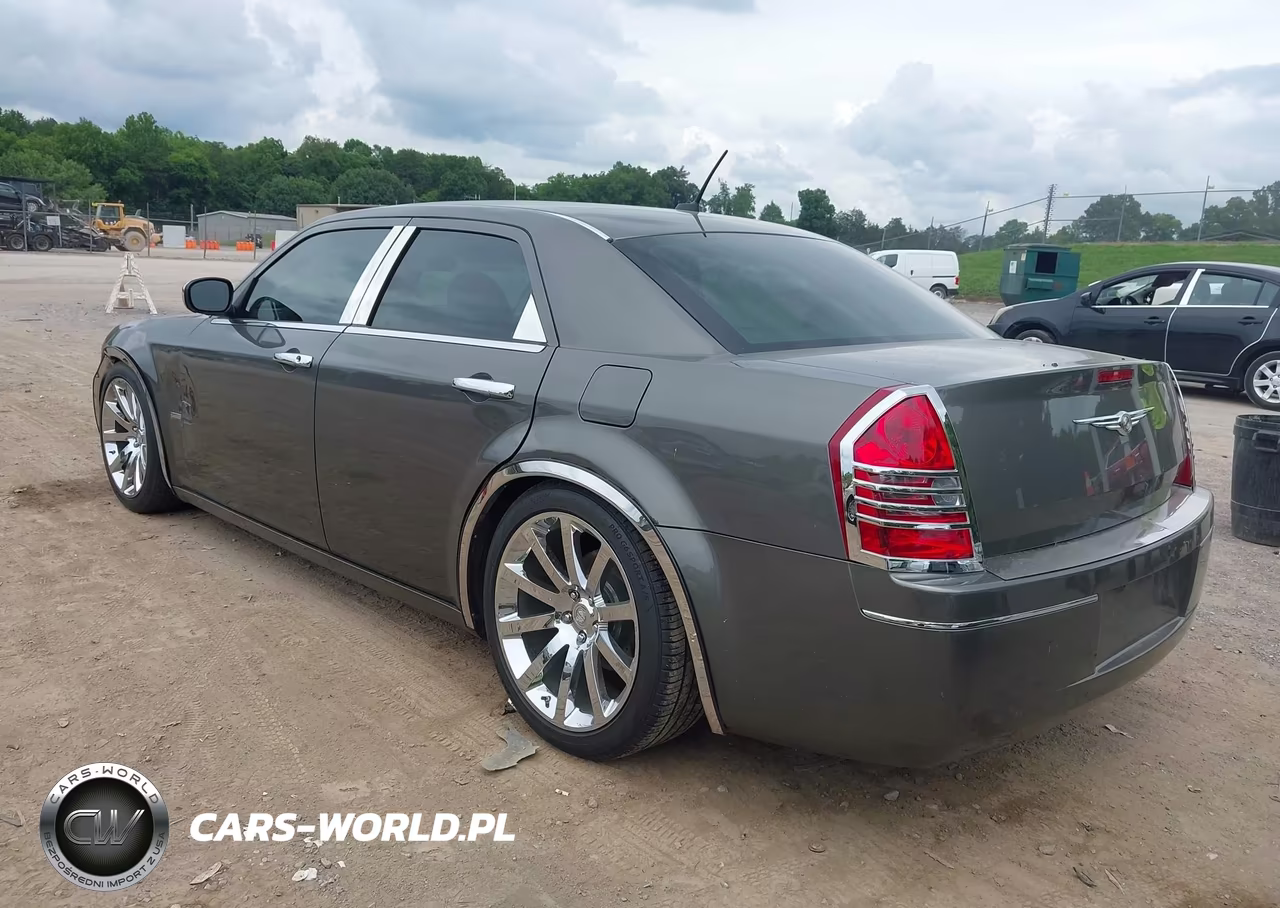 2008 Chrysler 300 Touring VIN:2C3LA53G68H135530 - 3
