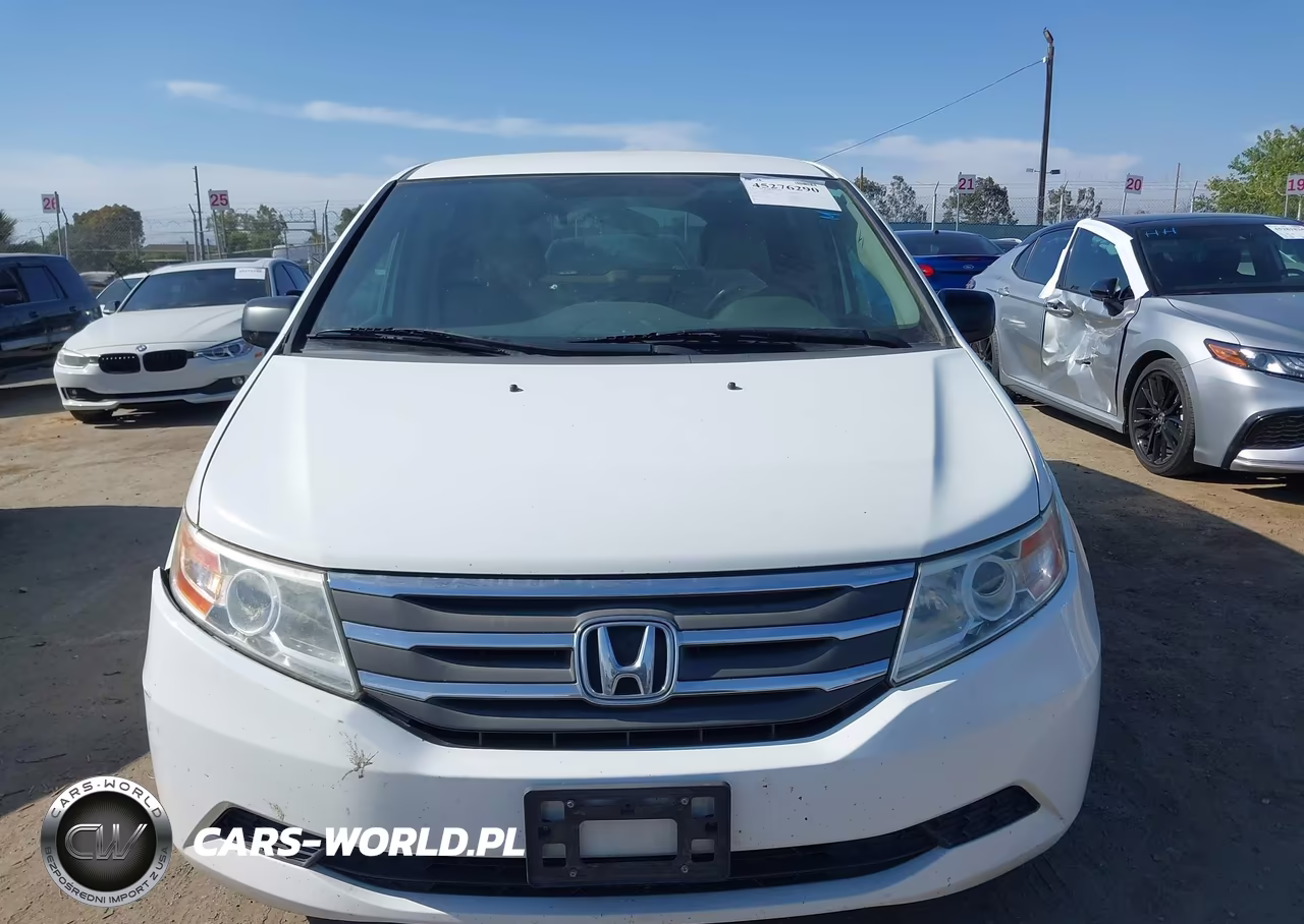 2013 Honda Odyssey Lx VIN:5FNRL5H28DB068703 - 12