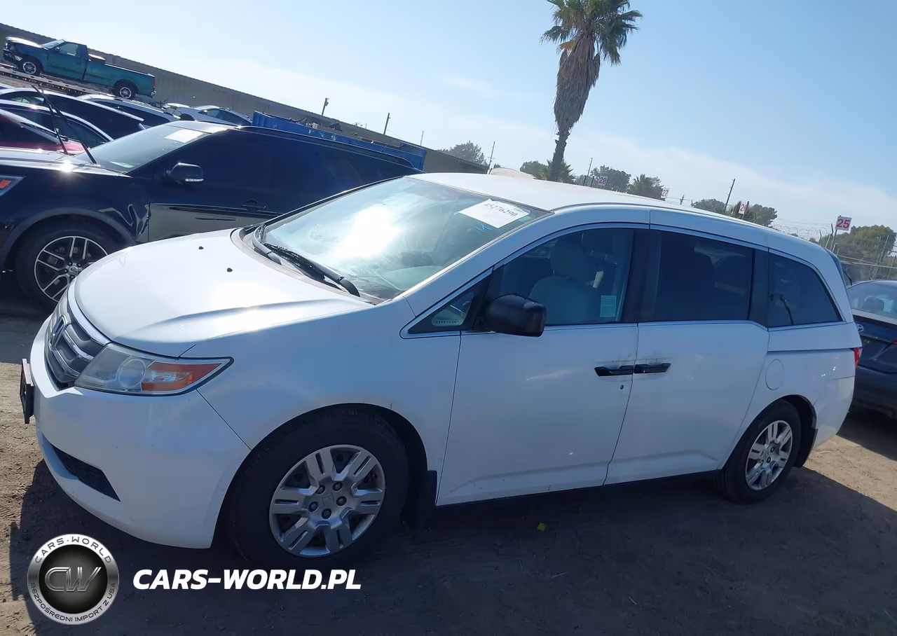 2013 Honda Odyssey Lx VIN:5FNRL5H28DB068703 - 14