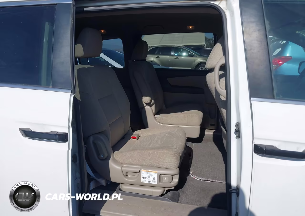 2013 Honda Odyssey Lx VIN:5FNRL5H28DB068703 - 8