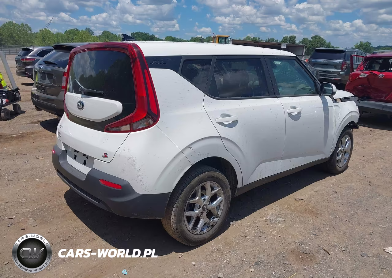 2020 Kia Soul S VIN:KNDJ23AU6L7001683 - 4