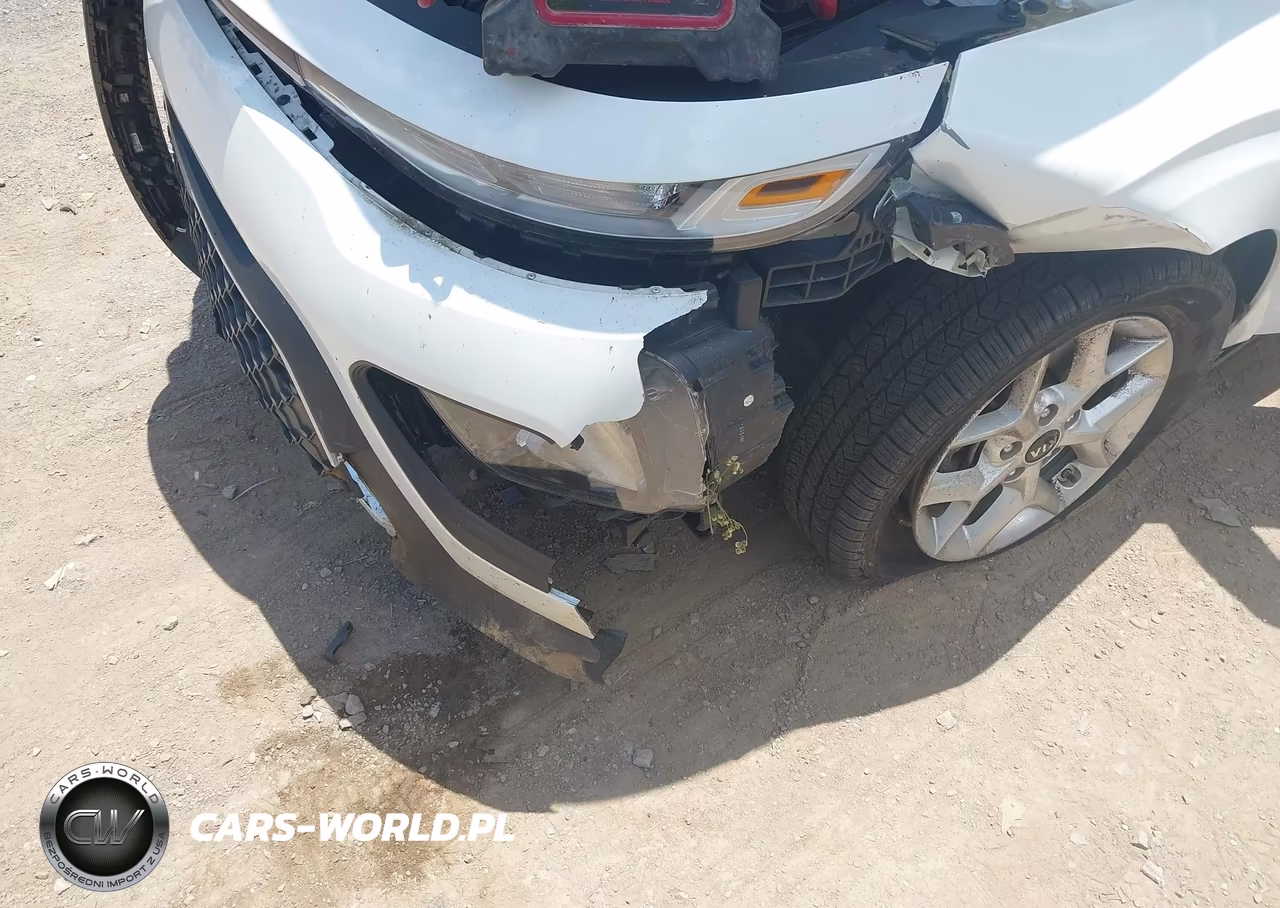 2020 Kia Soul S VIN:KNDJ23AU6L7001683 - 6