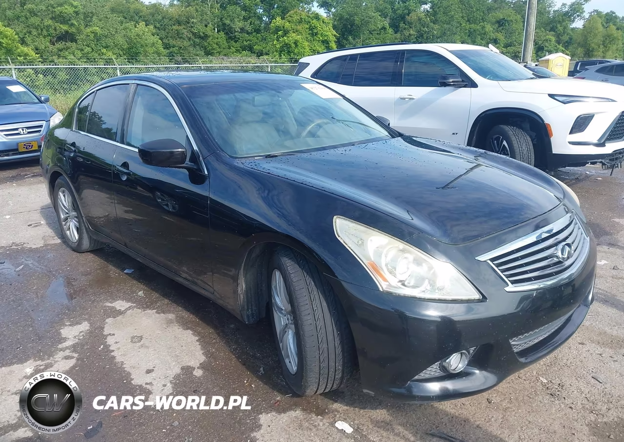2010 Infiniti G37 Journey – zdjęcie 1 z 11
