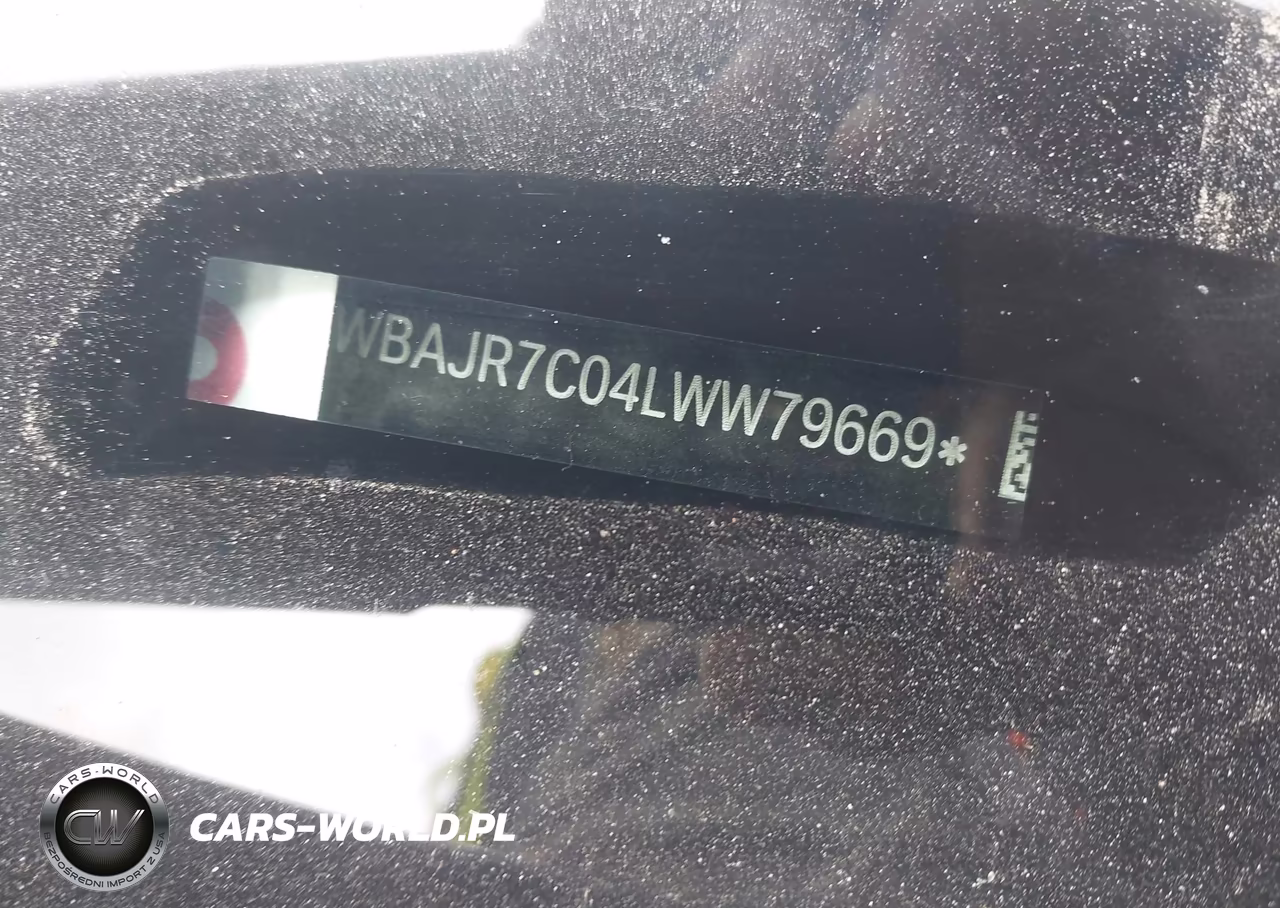 2020 BMW 530I xDrive VIN:WBAJR7C04LWW79669 - 17