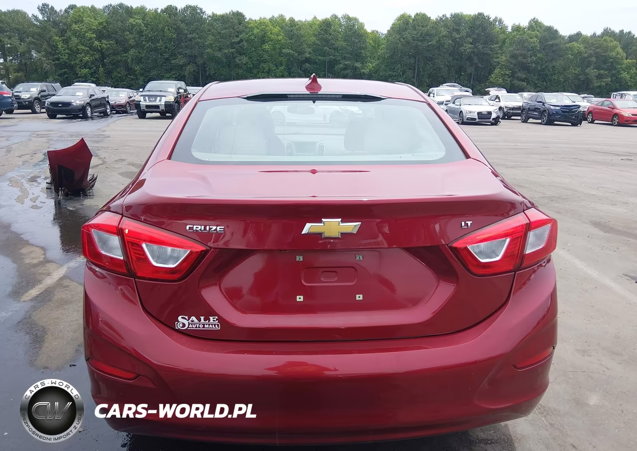 2018 Chevrolet Cruze Lt Auto VIN:1G1BE5SM7J7166623 - 17