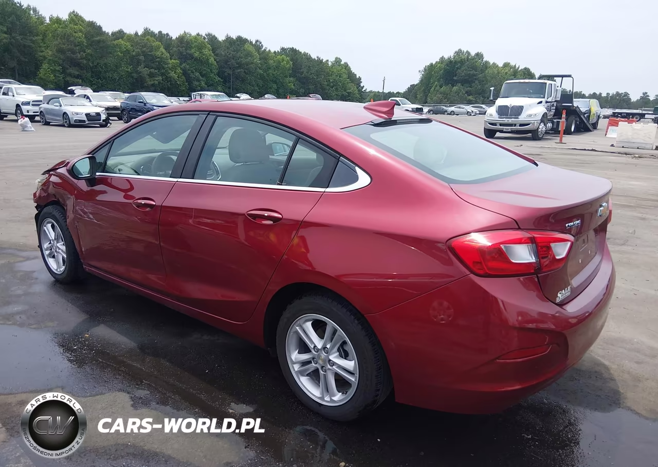 2018 Chevrolet Cruze Lt Auto VIN:1G1BE5SM7J7166623 - 3