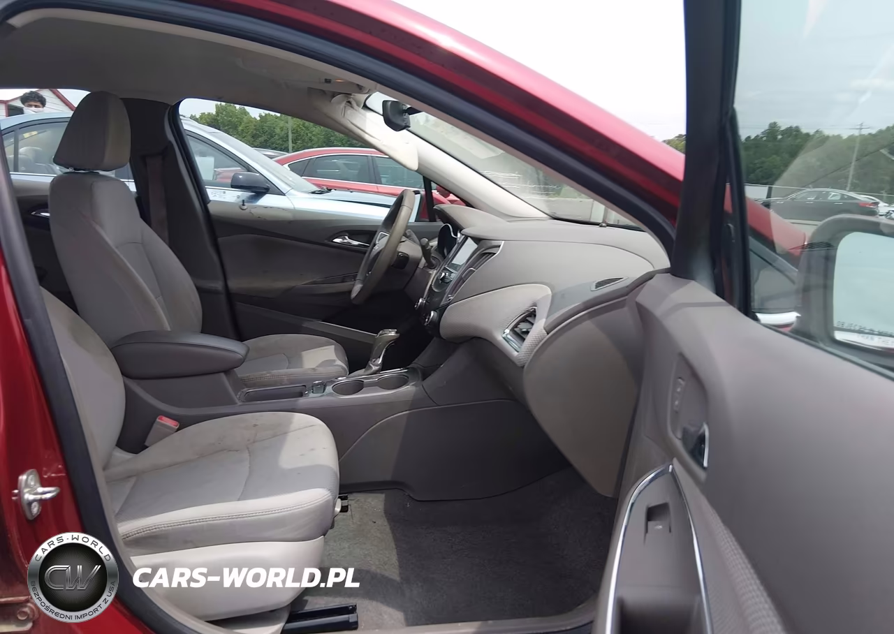 2018 Chevrolet Cruze Lt Auto VIN:1G1BE5SM7J7166623 - 5