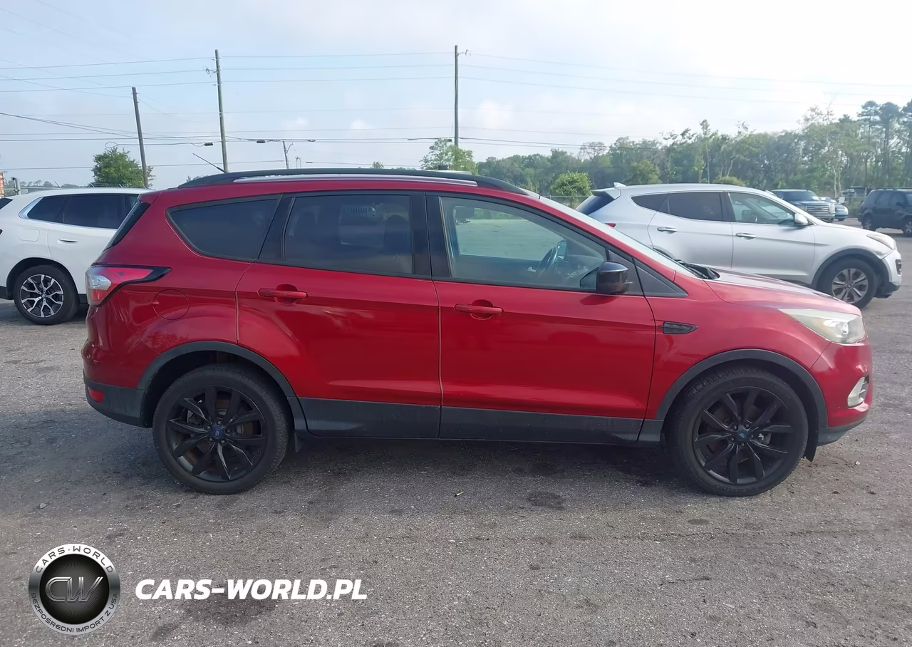 2017 Ford Escape Se VIN:1FMCU9GD1HUB11980 - 13