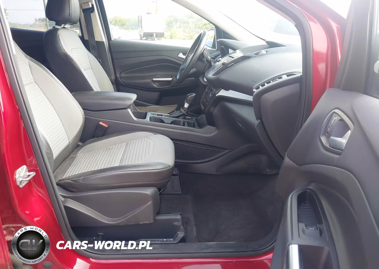 2017 Ford Escape Se VIN:1FMCU9GD1HUB11980 - 5