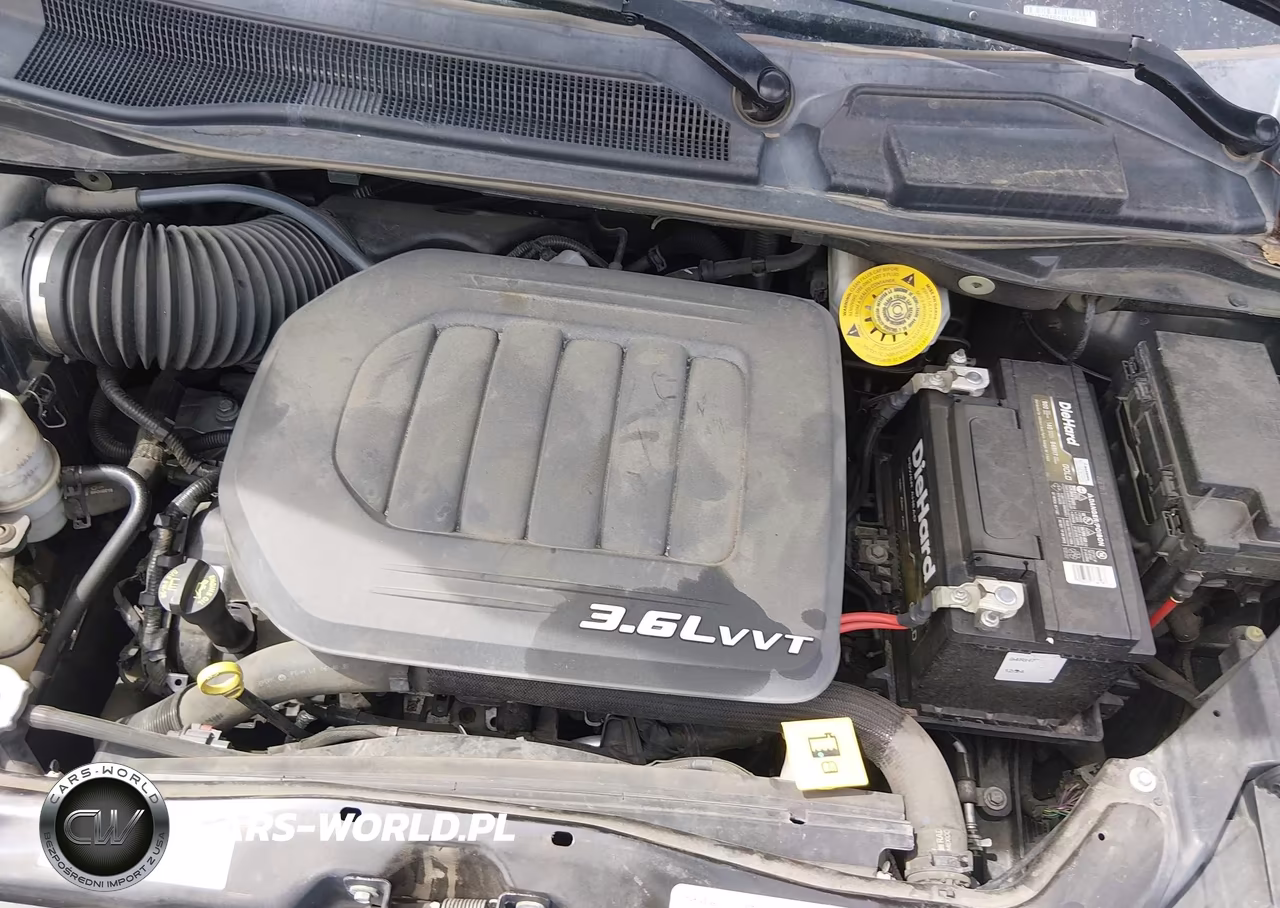 2018 Dodge Grand Caravan Gt VIN:2C4RDGEG8JR346475 - 10