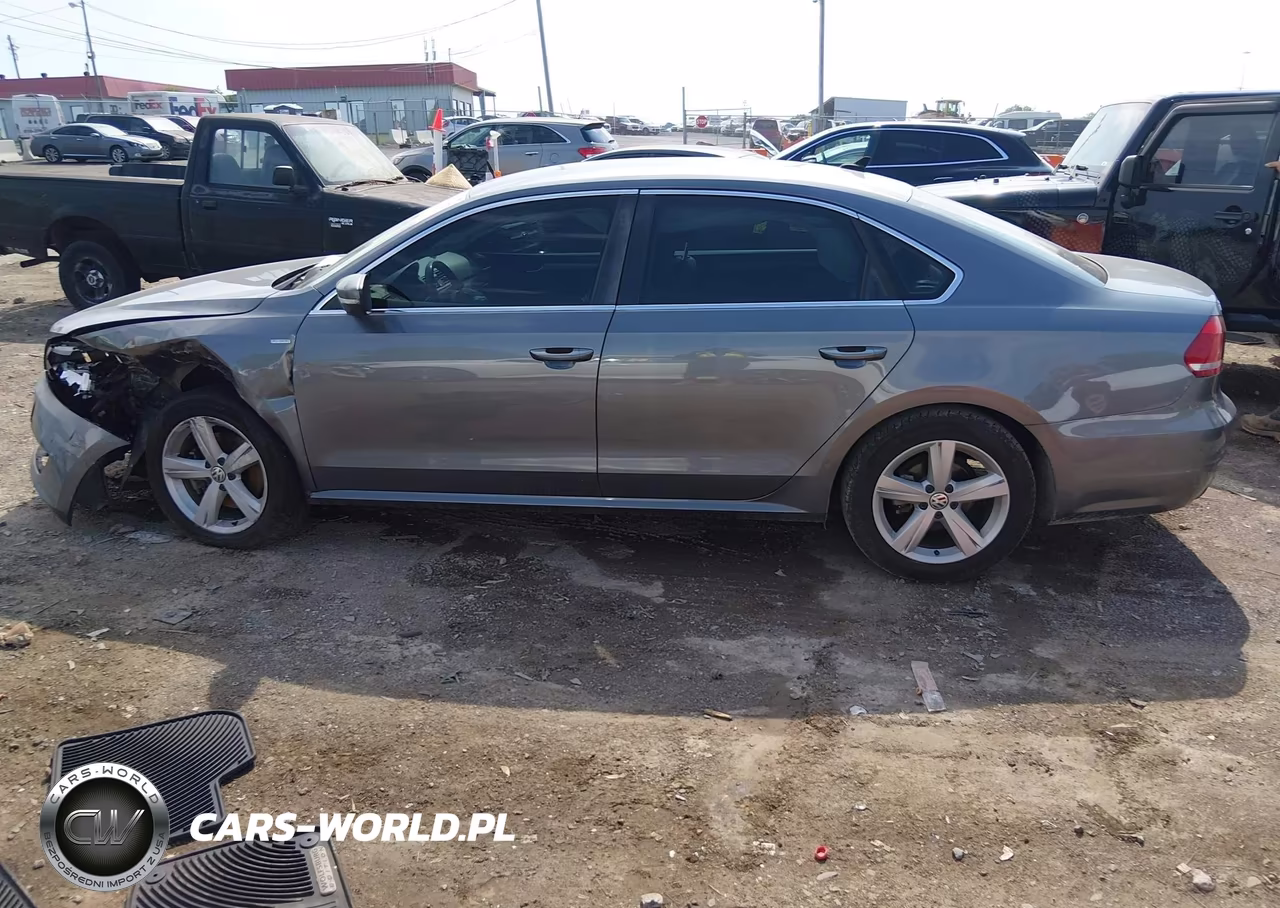 2014 Volkswagen Passat 1.8T Wolfsburg Edition VIN:1VWAT7A37EC022240 - 14