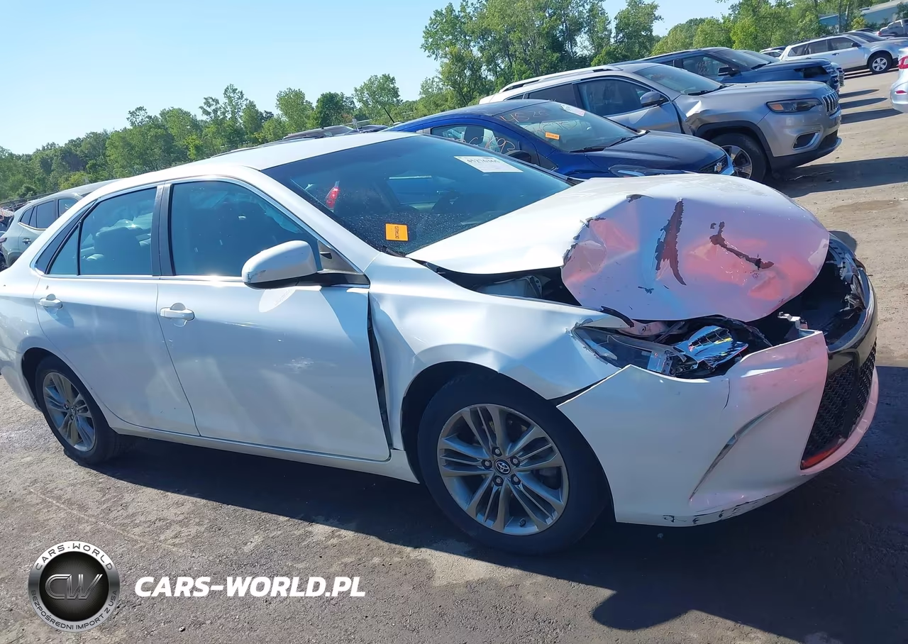 2017 Toyota Camry Se VIN:4T1BF1FK7HU310670 - 13