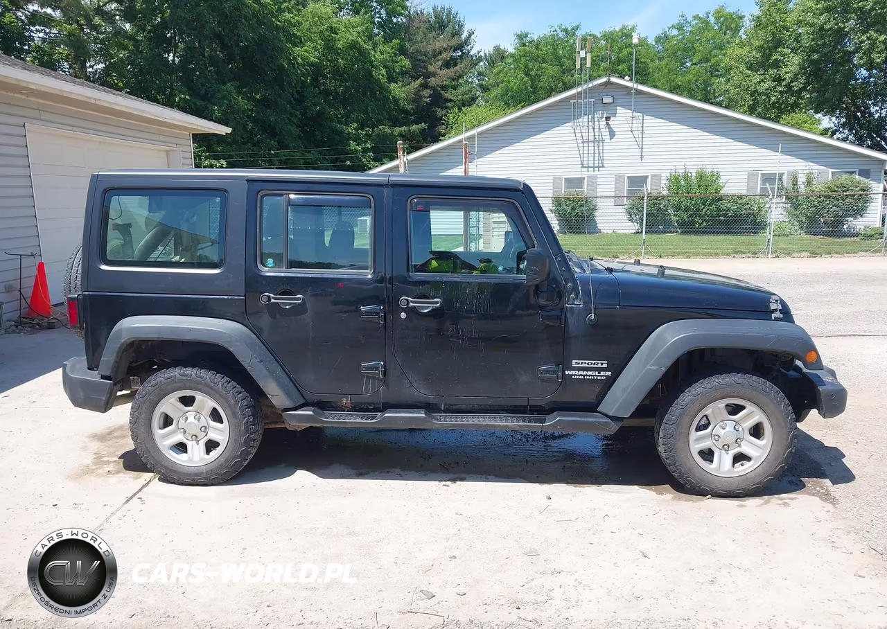 2014 Jeep Wrangler Unlimited Sport Rhd VIN:1C4BJWKG2EL257055 - 13