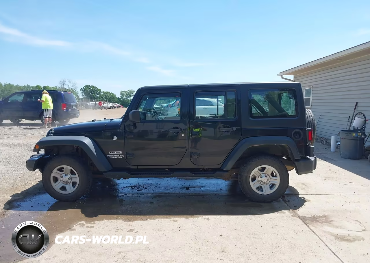 2014 Jeep Wrangler Unlimited Sport Rhd VIN:1C4BJWKG2EL257055 - 14