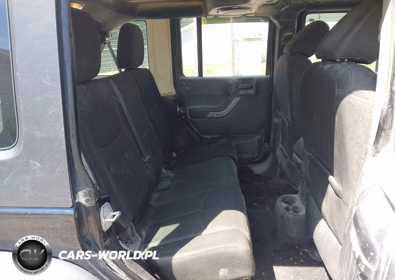 2014 Jeep Wrangler Unlimited Sport Rhd VIN:1C4BJWKG2EL257055 - 8
