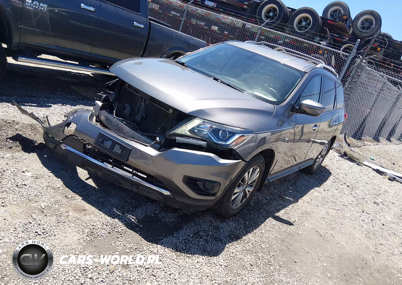 2019 Nissan Pathfinder S VIN:5N1DR2MNXKC637192 - 2