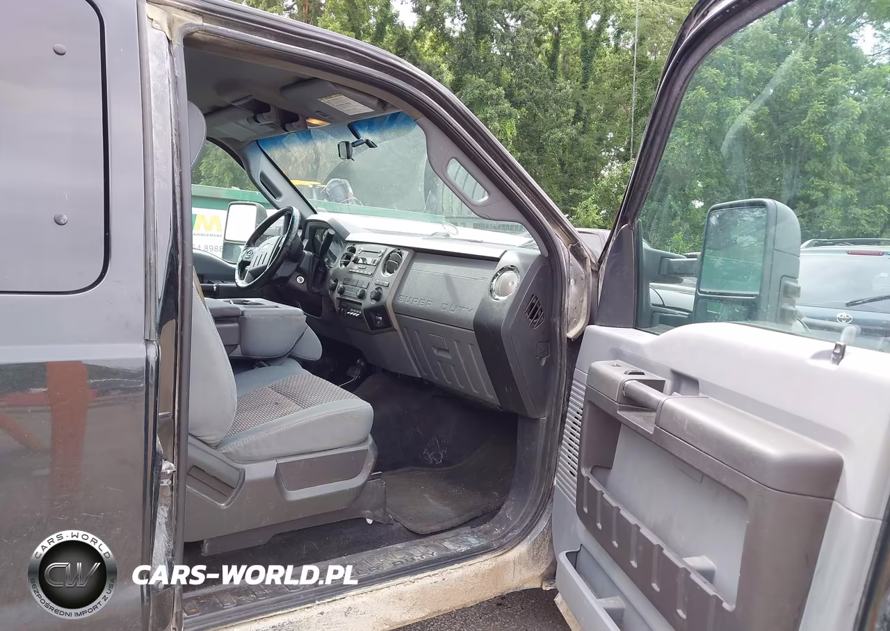 2012 Ford F-250 Xlt VIN:1FT7X2BT0CEB15993 - 5