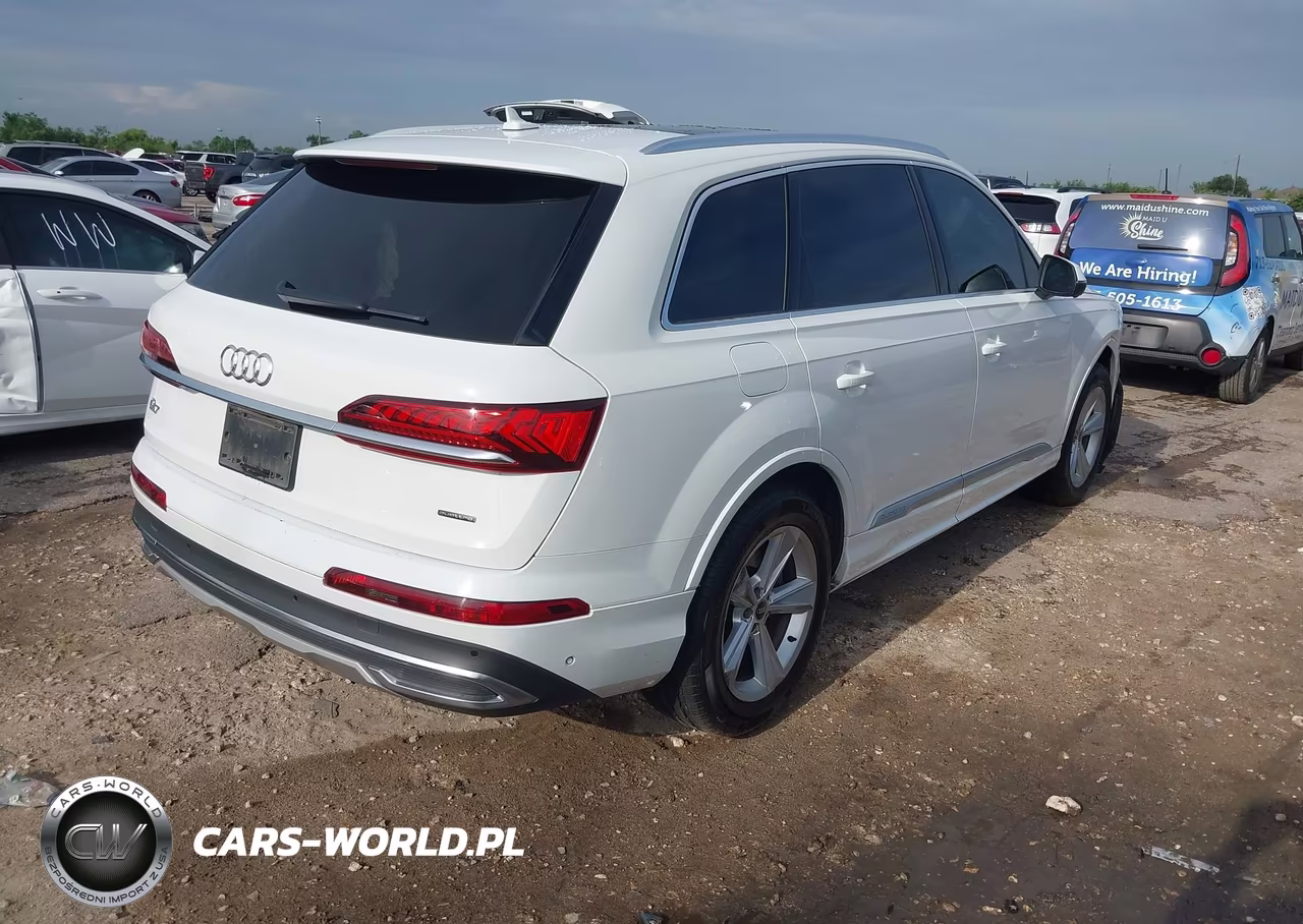 2021 Audi Q7 Premium 45 Tfsi Quattro Tiptronic VIN:WA1AJAF70MD038834 - 4