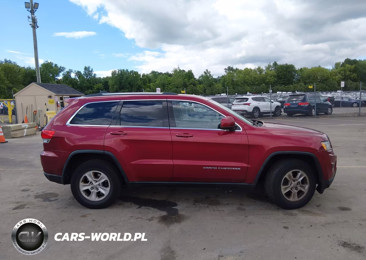 2014 Jeep Grand Cherokee Laredo VIN:1C4RJFAG0EC126318 - 13