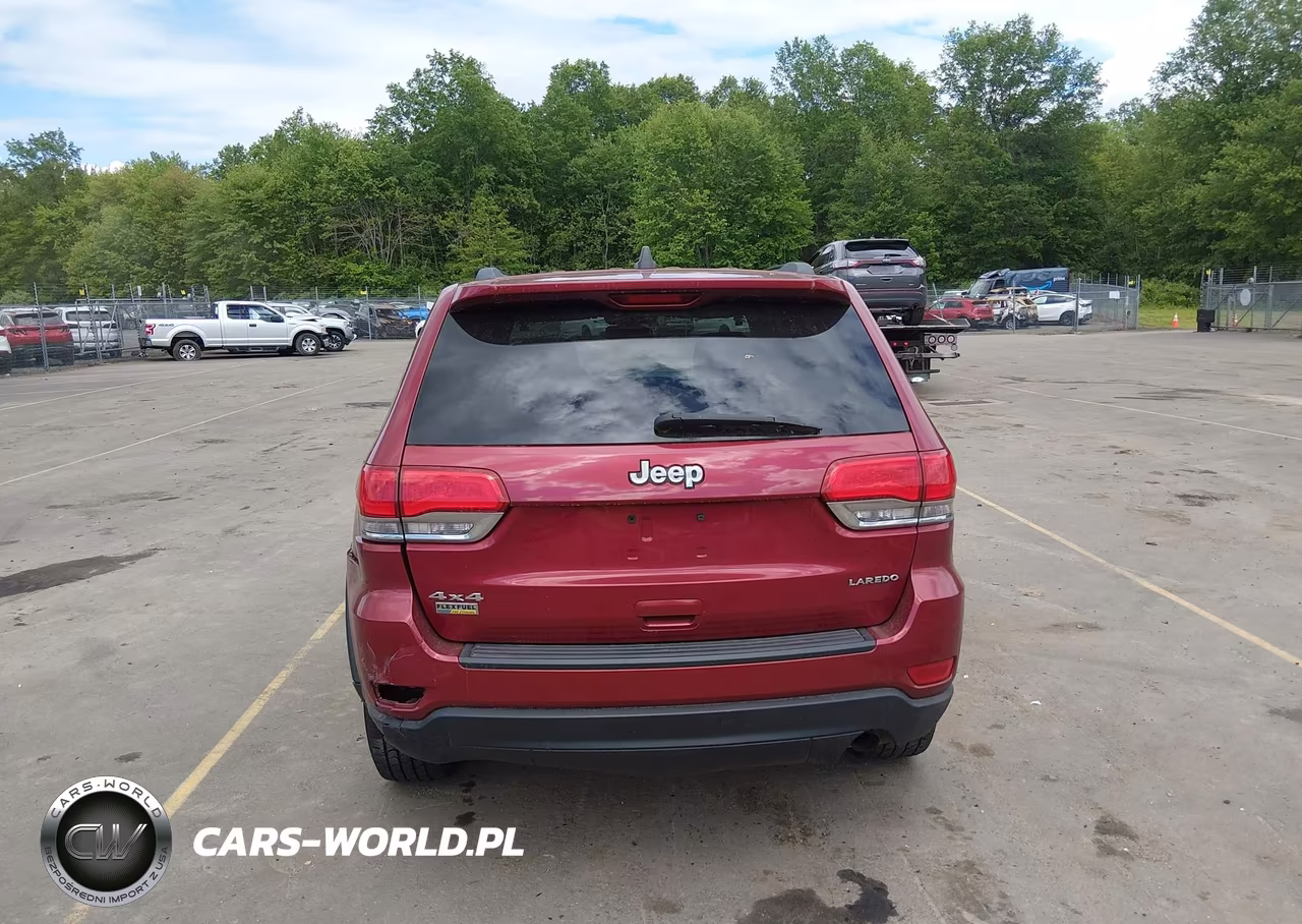 2014 Jeep Grand Cherokee Laredo VIN:1C4RJFAG0EC126318 - 16