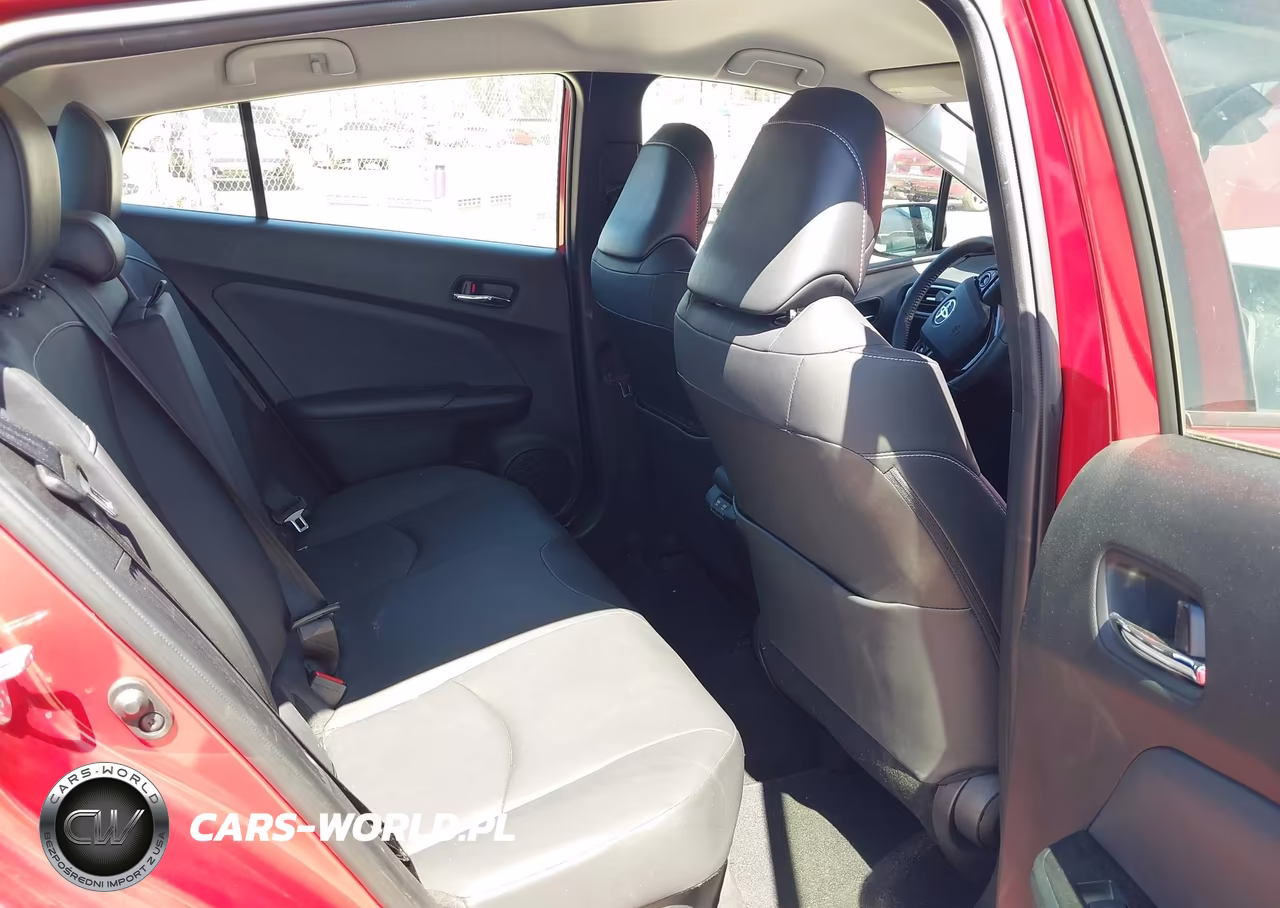 2020 Toyota Prius Prime Xle VIN:JTDKARFP1L3128295 - 8