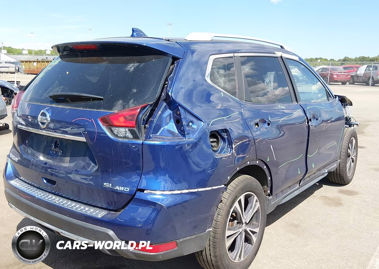 2018 Nissan Rogue Sl VIN:JN8AT2MV0JW308236 - 4